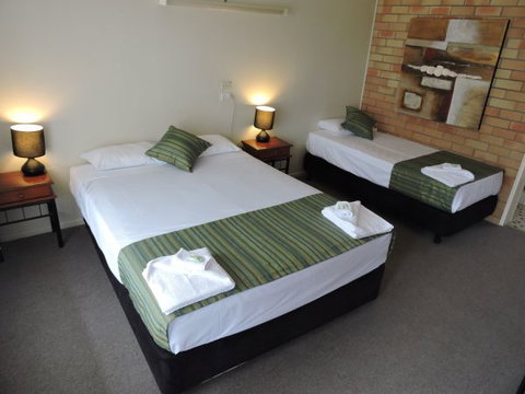 Hotel Motel 5 - Accommodation Newcastle 1