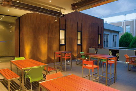 Hotel Warrnambool - Accommodation Newcastle 3