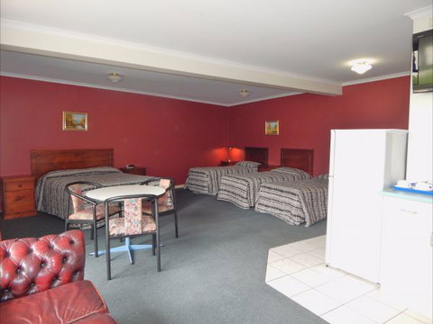 Jacksons Motor Inn - Accommodation Newcastle 5