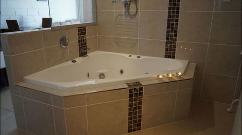 La Solana Holiday Apartments  - Mackay - Accommodation Newcastle 8