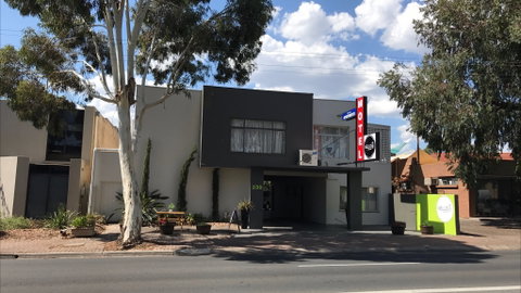 Hello Adelaide Motel Apartments - Frewville - Accommodation Newcastle 0