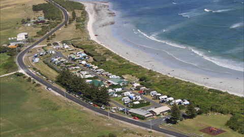 Port MacDonnell Foreshore Tourist Park - Accommodation Newcastle 0