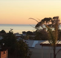 Oyster Court Motel and Holiday Units - Accommodation Newcastle