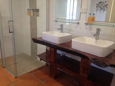 Muntiri Lodge Eco Retreat - Accommodation Newcastle 7