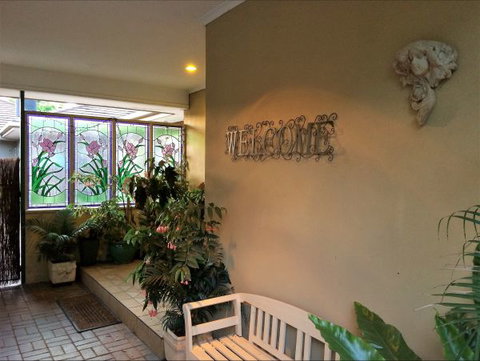 Palm Haven Bed And Breakfast - Accommodation Newcastle 1