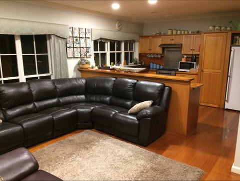 Palm Haven Bed And Breakfast - Accommodation Newcastle 6