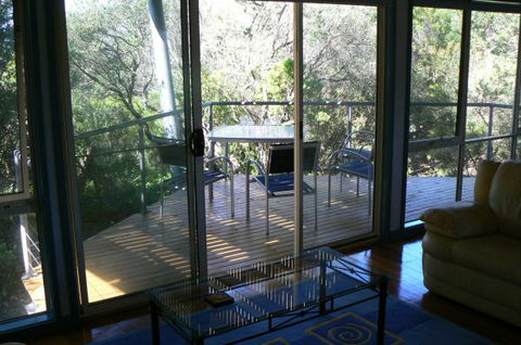 Sandy Point Beach Escape - Accommodation Newcastle 4