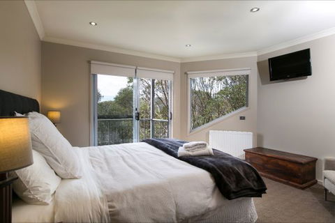 Snow Fall Lodge At Falls Creek - Accommodation Newcastle 3