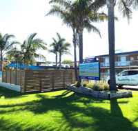 Surfside Holiday Apartments - Accommodation Newcastle