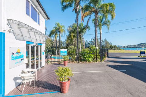 The Esplanade Motel - Accommodation Newcastle 0