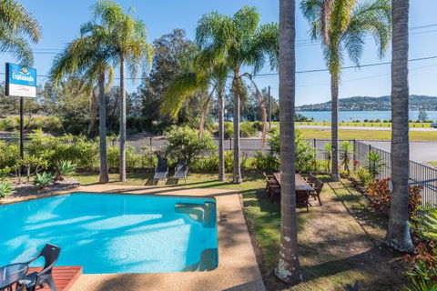 The Esplanade Motel - Accommodation Newcastle 2