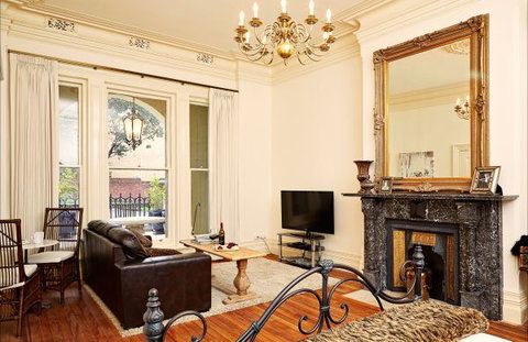 The Suites, Villa Belgravia - Accommodation Newcastle 4