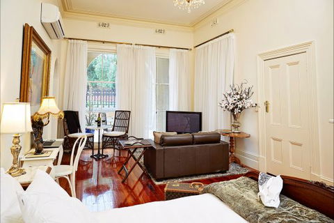 The Suites, Villa Belgravia - Accommodation Newcastle 6