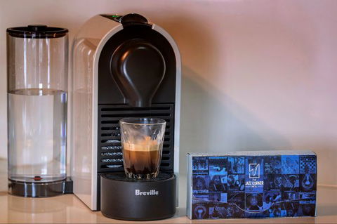 The Jazz Corner Hotel - Accommodation Newcastle 6