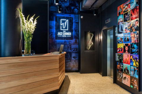 The Jazz Corner Hotel - Accommodation Newcastle 7