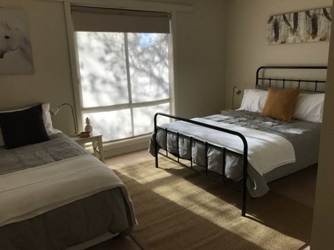 Townhouse On Deas - Accommodation Newcastle 3