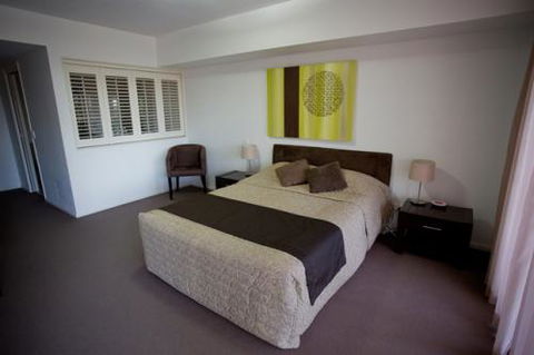 Beaches On Lammermoor Apartments - Accommodation Newcastle 14