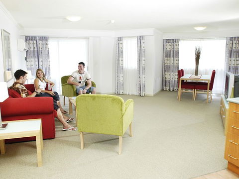 Australis Sovereign Hotel - Accommodation Newcastle 3