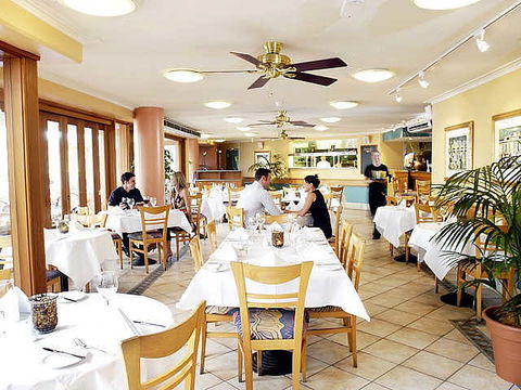 Australis Sovereign Hotel - Accommodation Newcastle 4