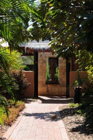 Bali Hai Resort & Spa - Accommodation Newcastle 1