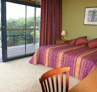 Banjos Bushland Retreat - Accommodation Newcastle