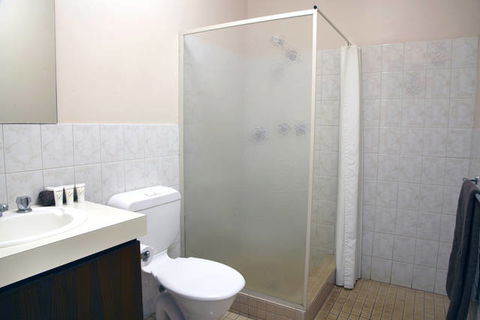 Bayside Holiday Apartments - Accommodation Newcastle 1