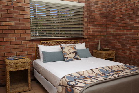 Bayside Holiday Apartments - Accommodation Newcastle 0