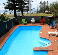 Beach House Holiday Apartments