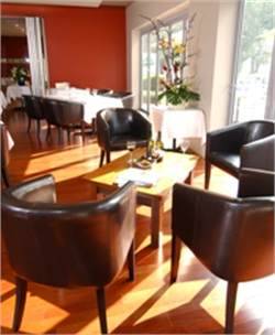 Quality Hotel Lakeside - Accommodation Newcastle 2