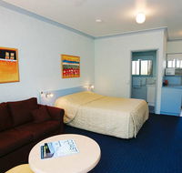 Blueys by the Beach Motel - Accommodation Newcastle