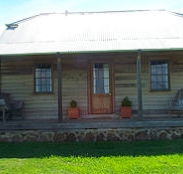 Brickendon Historic  Farm Cottages - Accommodation Newcastle
