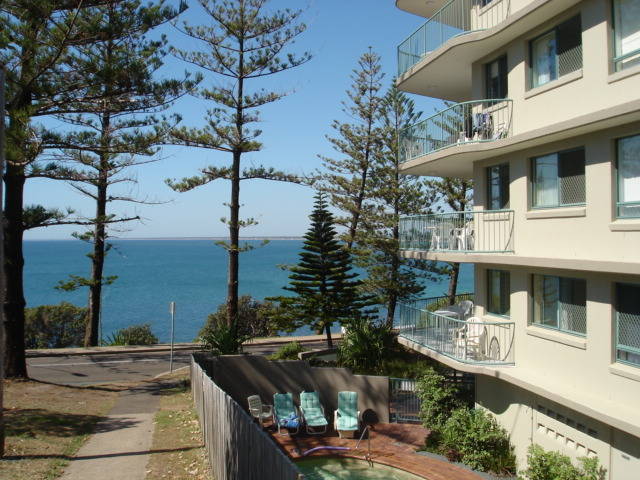 Kings Beach QLD Accommodation Newcastle