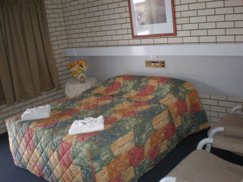 Cara Motel - Accommodation Newcastle 1