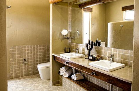 Casa La Vina - Accommodation Newcastle 8