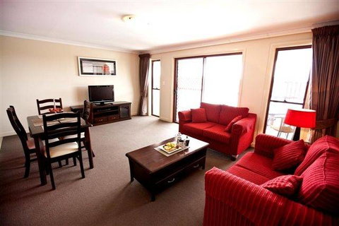 Cattleman's Country Motor Inn And Serviced Apartments - Accommodation Newcastle 1