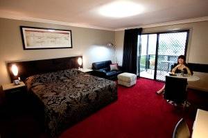 Cattleman's Apartments - Accommodation Newcastle 4