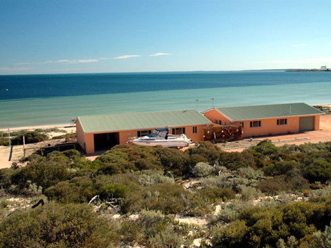 Ceduna Shelly Beach Caravan Park - Accommodation Newcastle 0