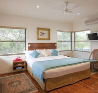 Central Coast Cottages at Toowoon Bay