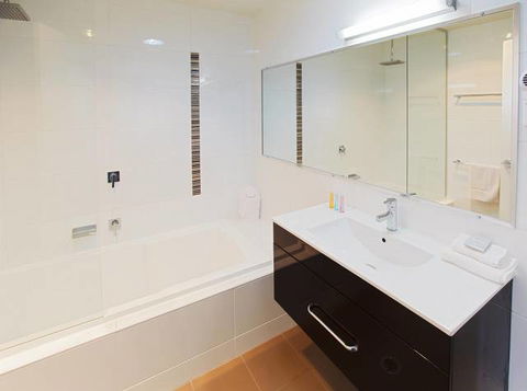 Charlestown Executive Apartments - Accommodation Newcastle 1