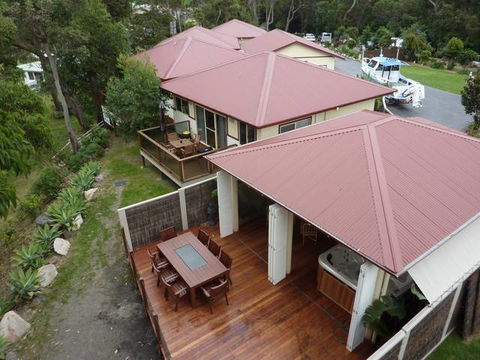 Cillanti Retreat - Accommodation Newcastle 2