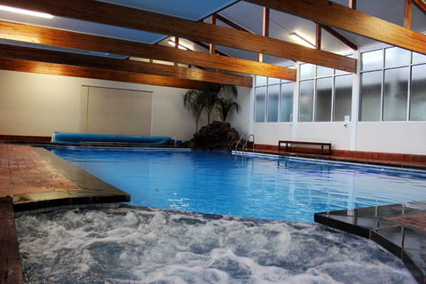Ciloms Airport Lodge - Accommodation Newcastle 3