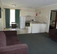 Comfort Inn  Suites Werribee - Accommodation Newcastle