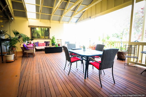 Cooinda View Bed & Breakfast - Accommodation Newcastle 2