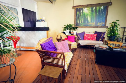 Cooinda View Bed & Breakfast - Accommodation Newcastle 3