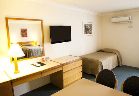 Hunts Hotel  Liverpool - Accommodation Newcastle 1