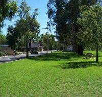 Cowra Holiday Park - Accommodation Newcastle