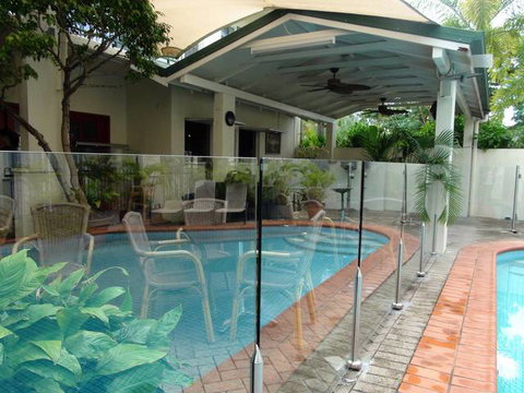 Crystal Garden Resort & Restaurant - Accommodation Newcastle 0