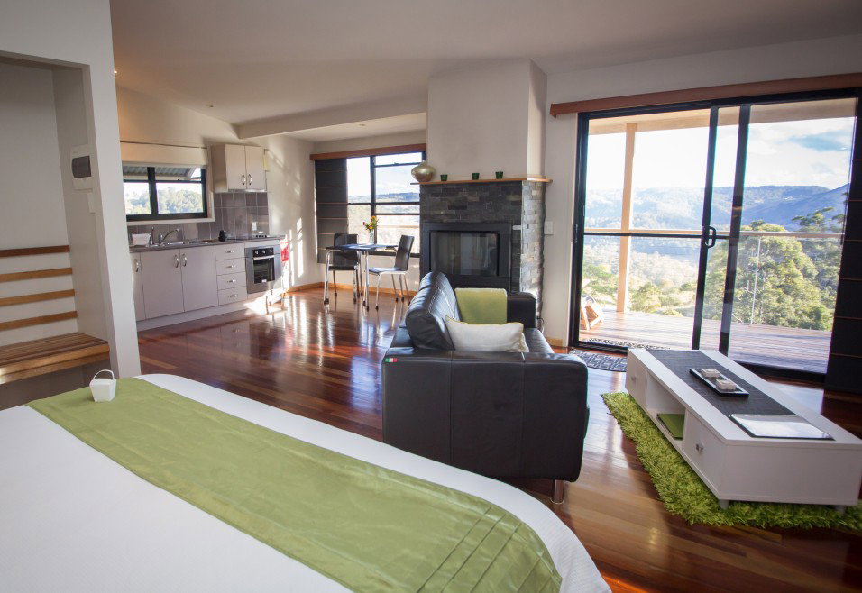 Maleny QLD Accommodation Newcastle