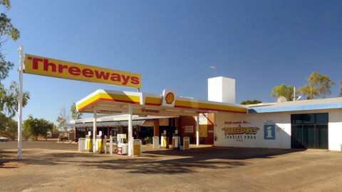 Threeways Hotel - Accommodation Newcastle 0