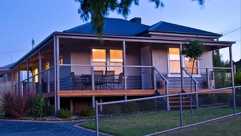 Port Lincoln Holiday Houses - Accommodation Newcastle 0
